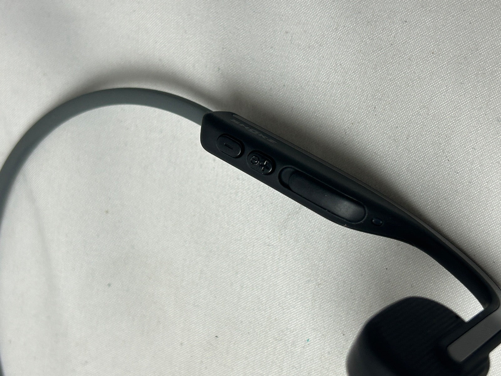 Shokz S661 OpenMove Bone Conduction Open Ear Wireless Sport Headphones
