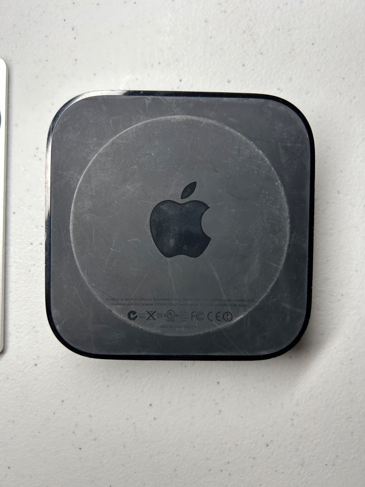 Apple TV (3rd Gen) 1080P Media Streaming Player A1469 with Remote & Power Cord