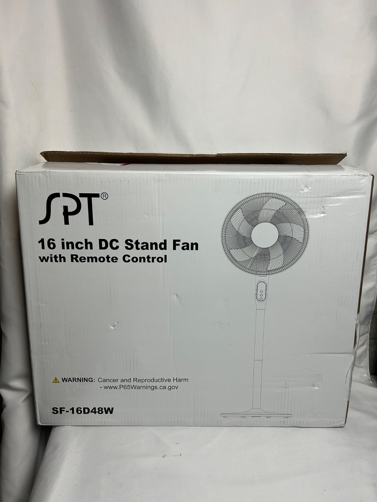 SF-16D48W: 16″ DC-Motor Energy Saving Stand Fan with Remote and Timer – White
