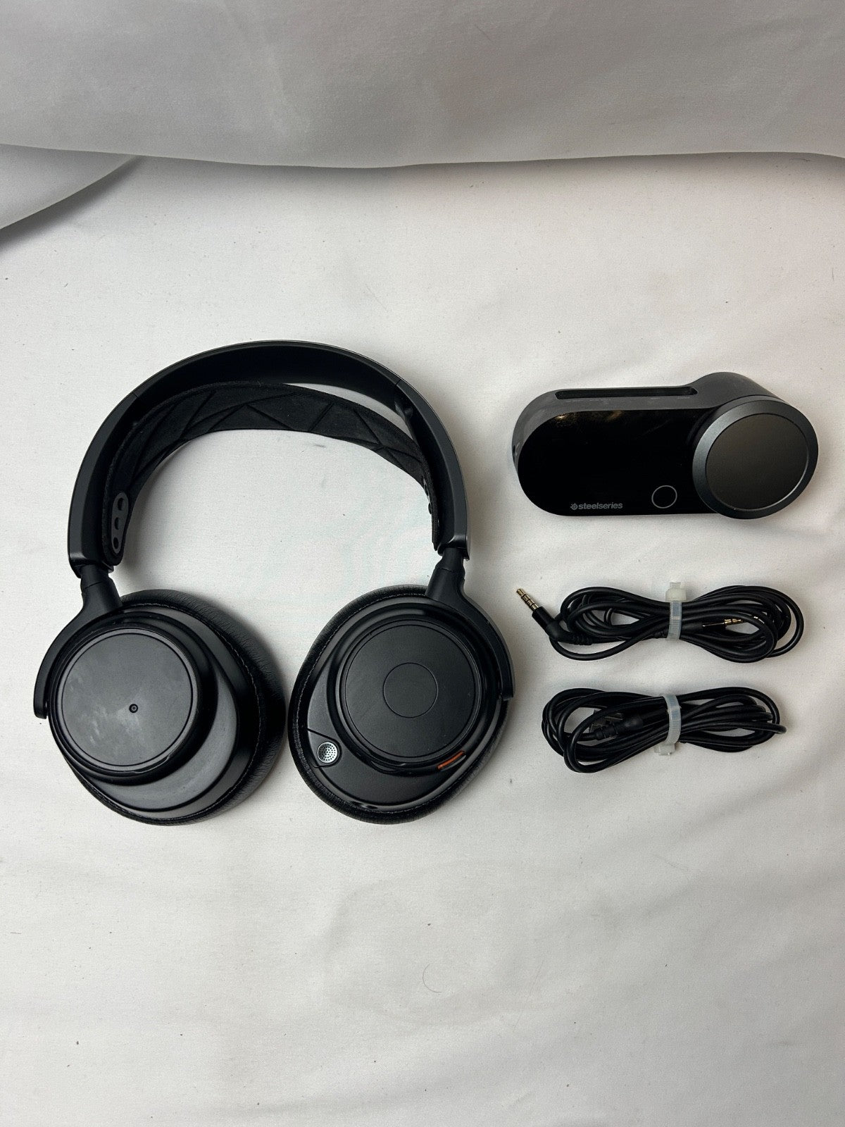 SteelSeries Arctis Nova Pro Wired Headset - Black