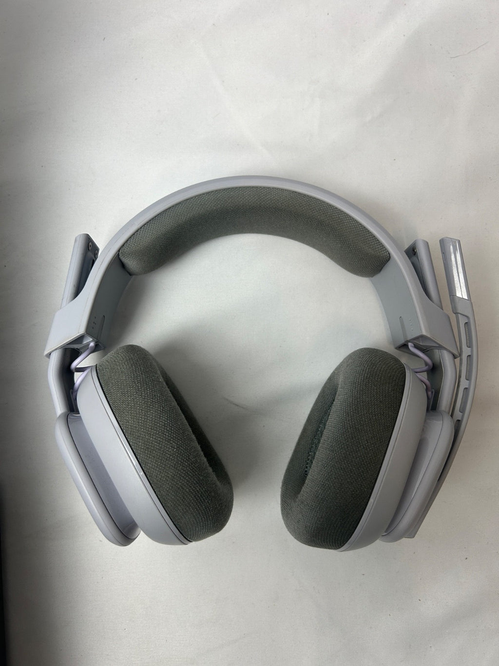 ASTRO A10 Gen 2 Wired Over-Ear Gaming Headset for Sony PS5/Microsoft Xbox Series