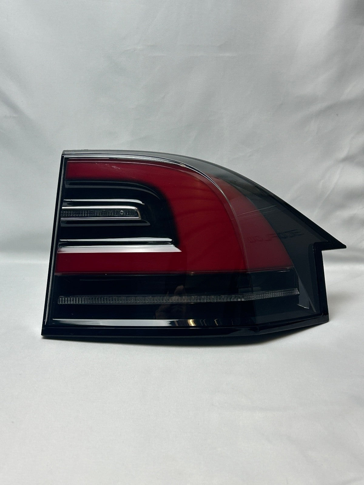 2016-2020 Tesla Model X Right Rear Tail Light 1034333 OEM Open Box
