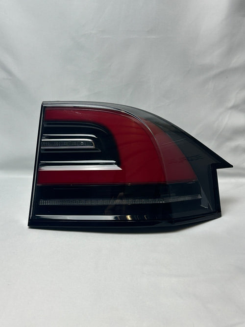2016-2020 Tesla Model X Right Rear Tail Light 1034333 OEM Open Box