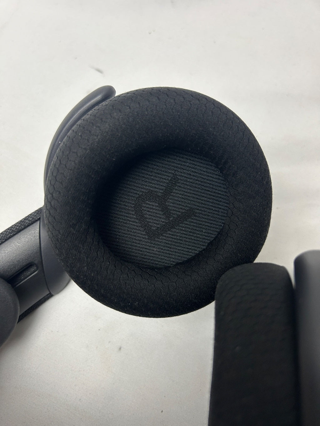 Alienware AW725H Tri Mode Wireless Gaming Headset - Lunar Light (No dongle)