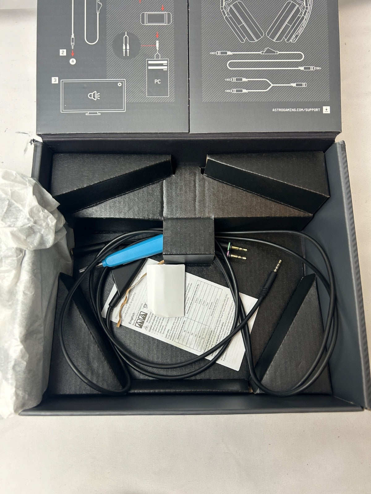 ASTRO A10 Gen 2 Wired Over-Ear Gaming Headset for Sony PS5/Microsoft Xbox Series