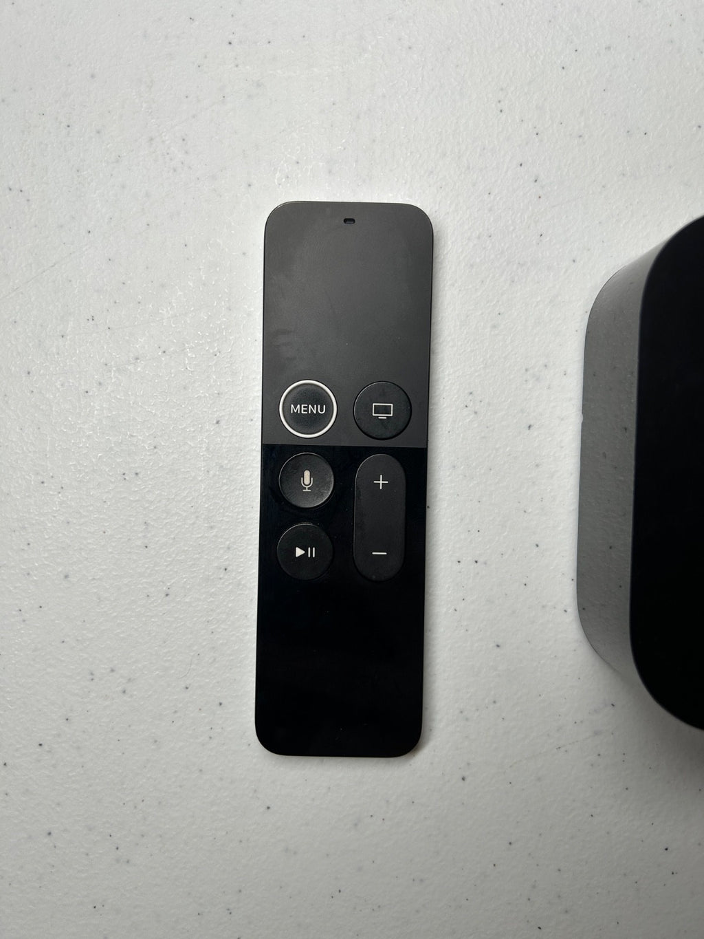 Apple TV A1625 HD Media Streamer with Remote & Power Cable