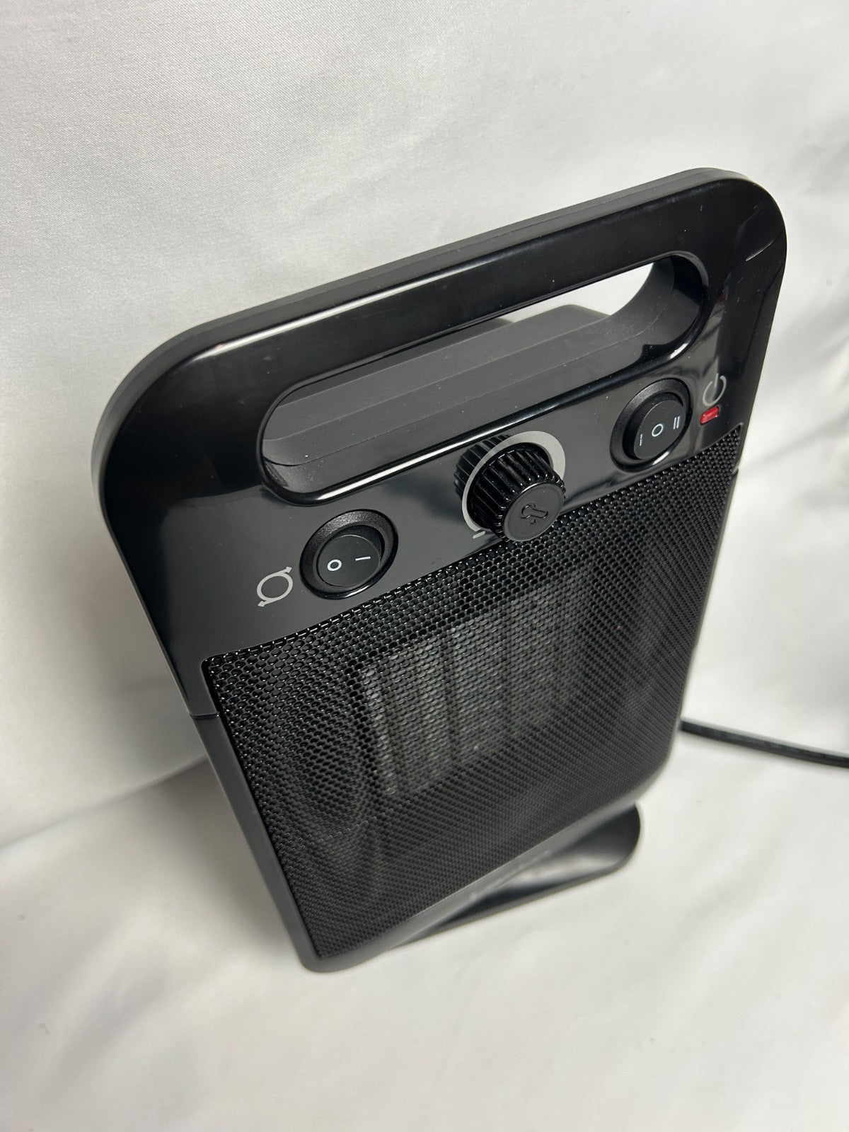 Lasko MyHeat Go 1500-Watt Electric Tabletop Ceramic Space Heater – Black