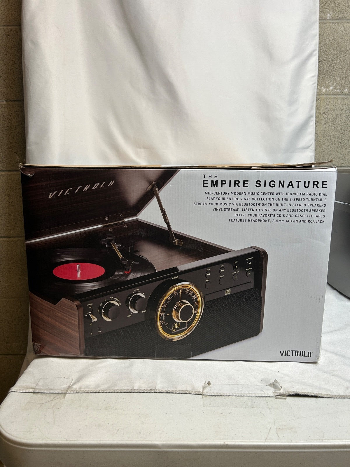 Victrola Empire Signature 6-in-1 Record Player Bluetooth FM CD Cassette