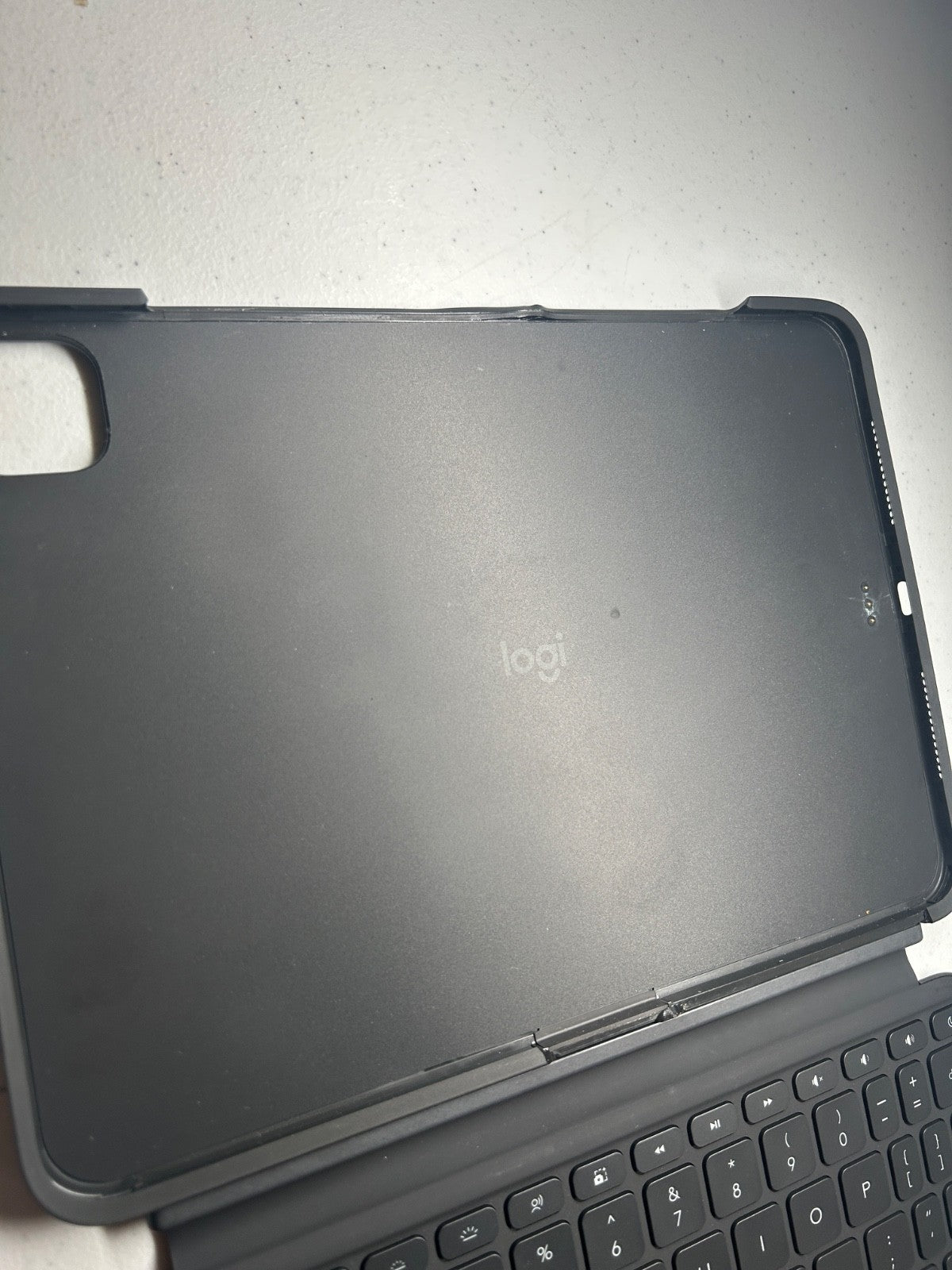 Logitech Combo Touch Keyboard Case for iPad Pro 11-Inch (Graphite)