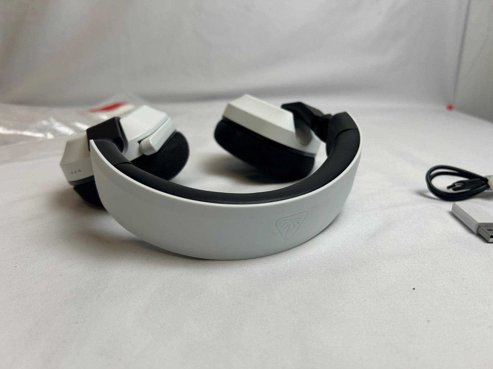 Turtle Beach Stealth 600 Wireless Gaming Headset White TBS-3102-15