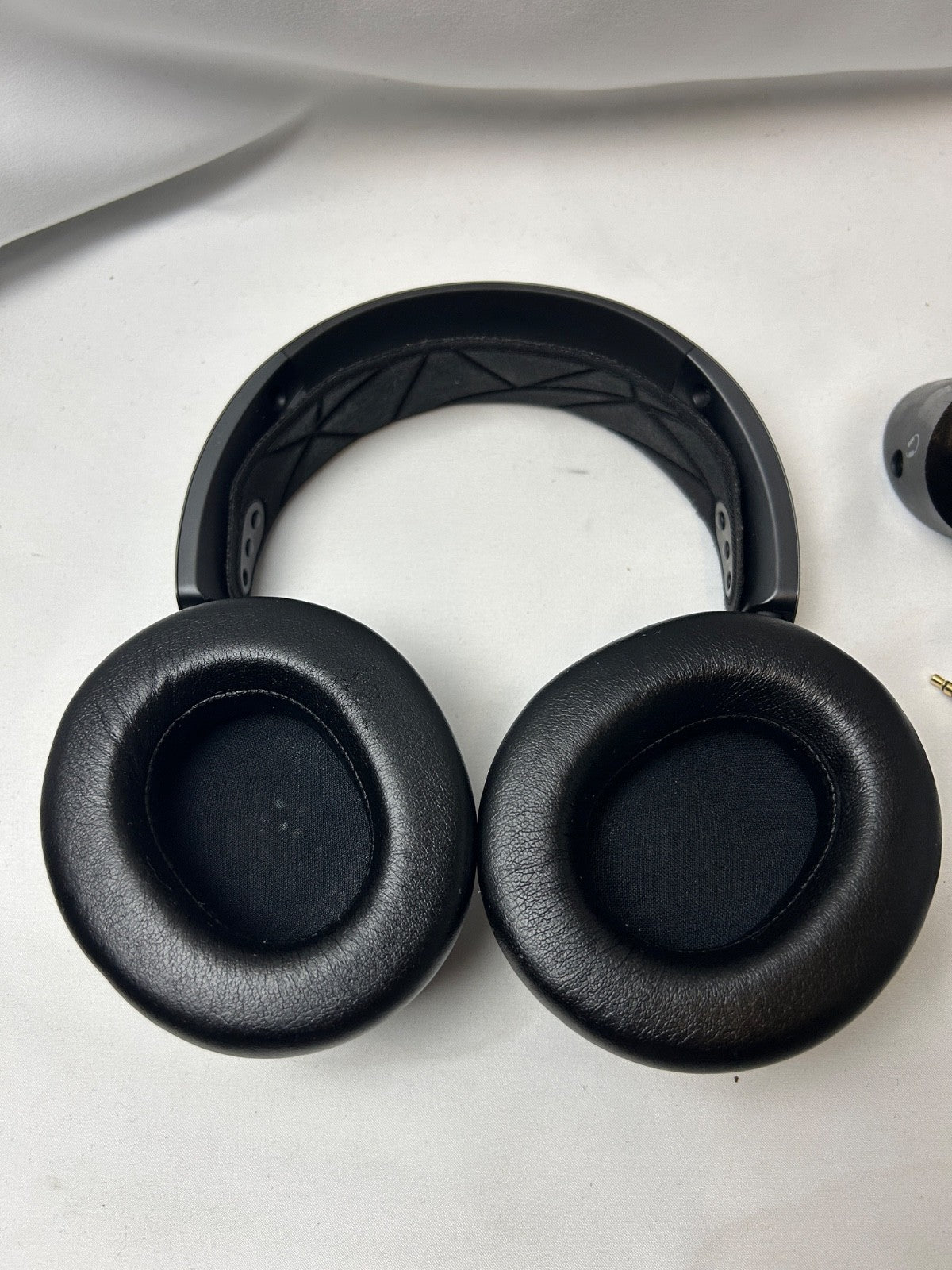 SteelSeries Arctis Nova Pro Wired Headset - Black