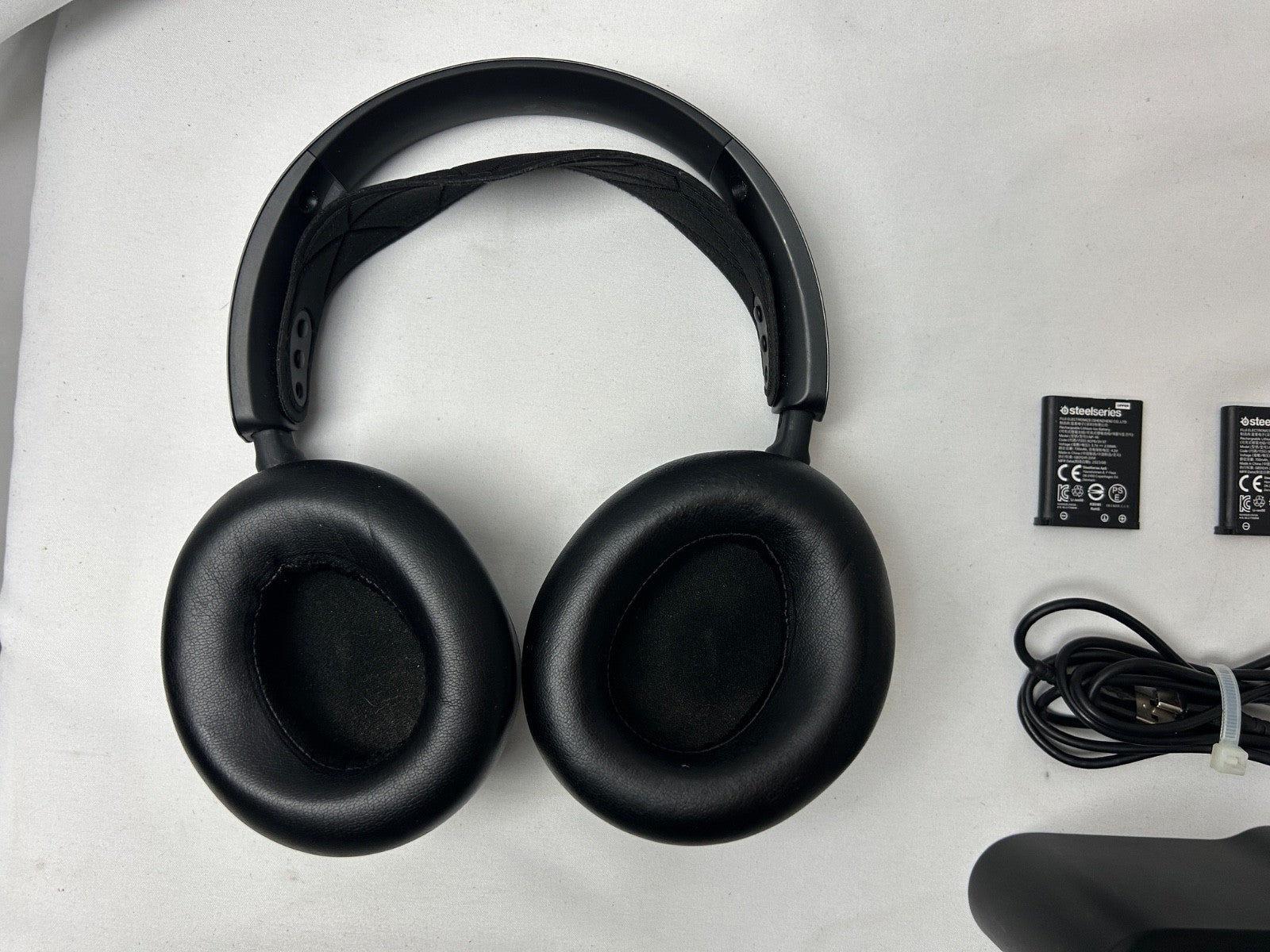 SteelSeries Arctis Nova Pro Wireless Multi-System Gaming Headset – Black