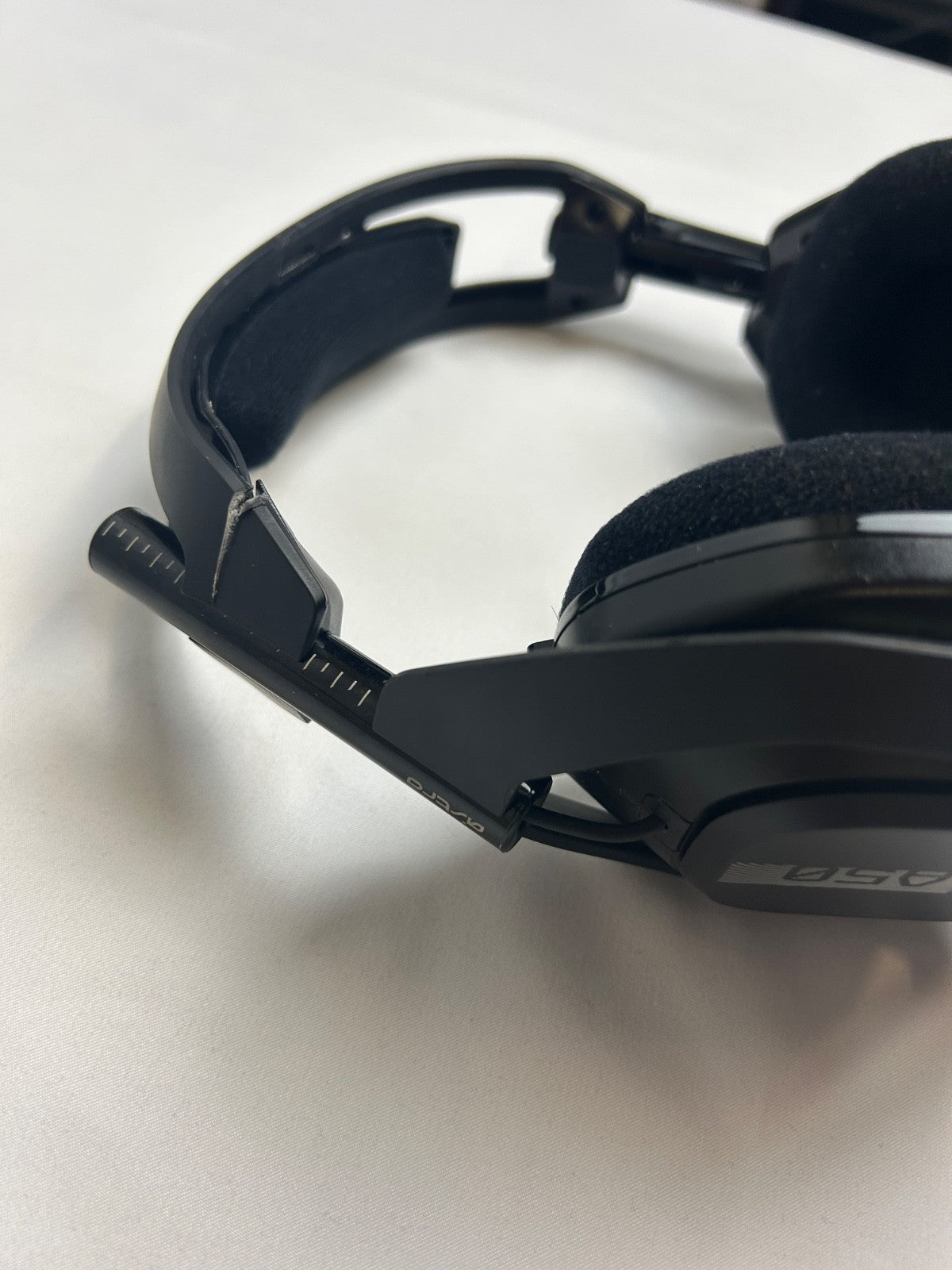 Astro A50 Wireless + Base Station Head Set: Compatible With Playstation