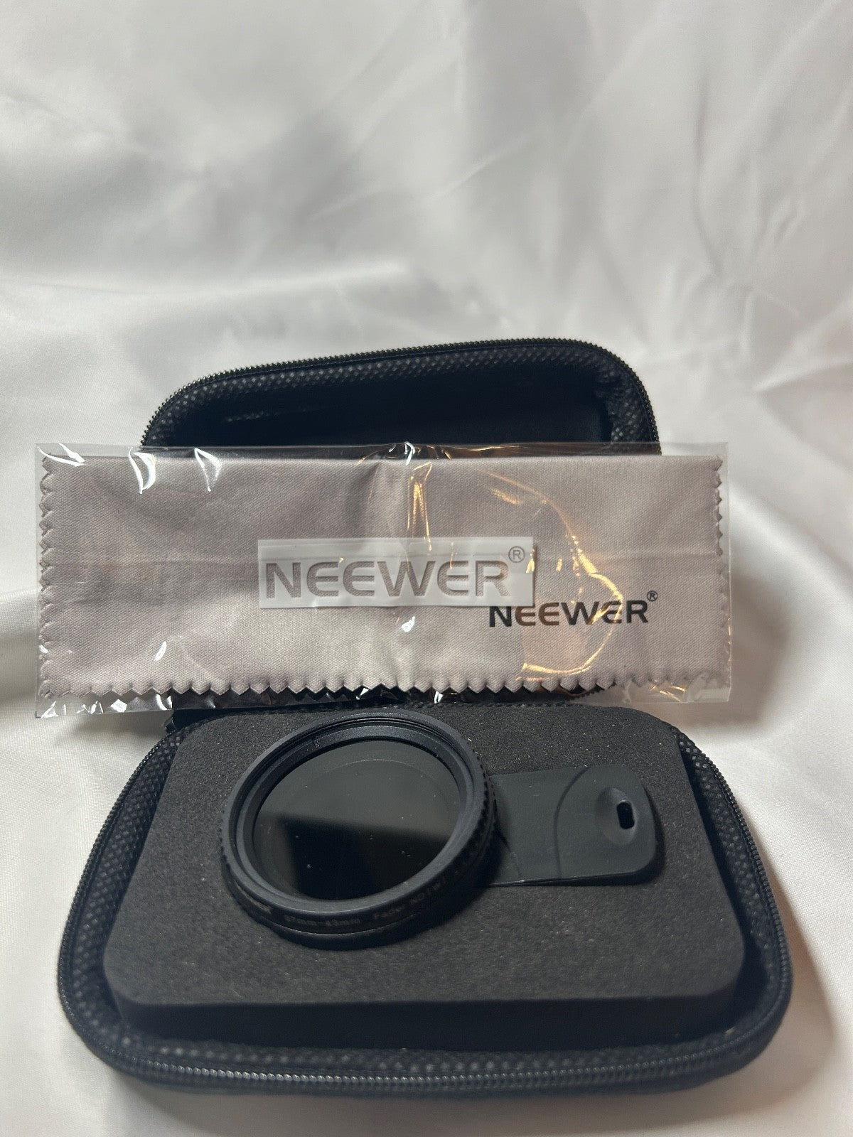 Neewer 37–43mm Clip-On Fader ND[W] Neutral Density Filter – New Open Box