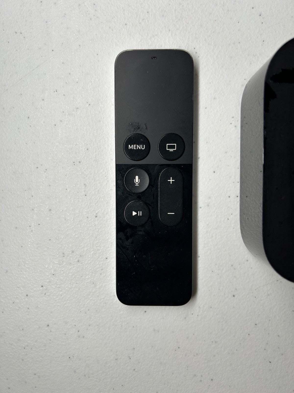 Apple TV A1625 HD Media Streamer with Remote & Power Cable
