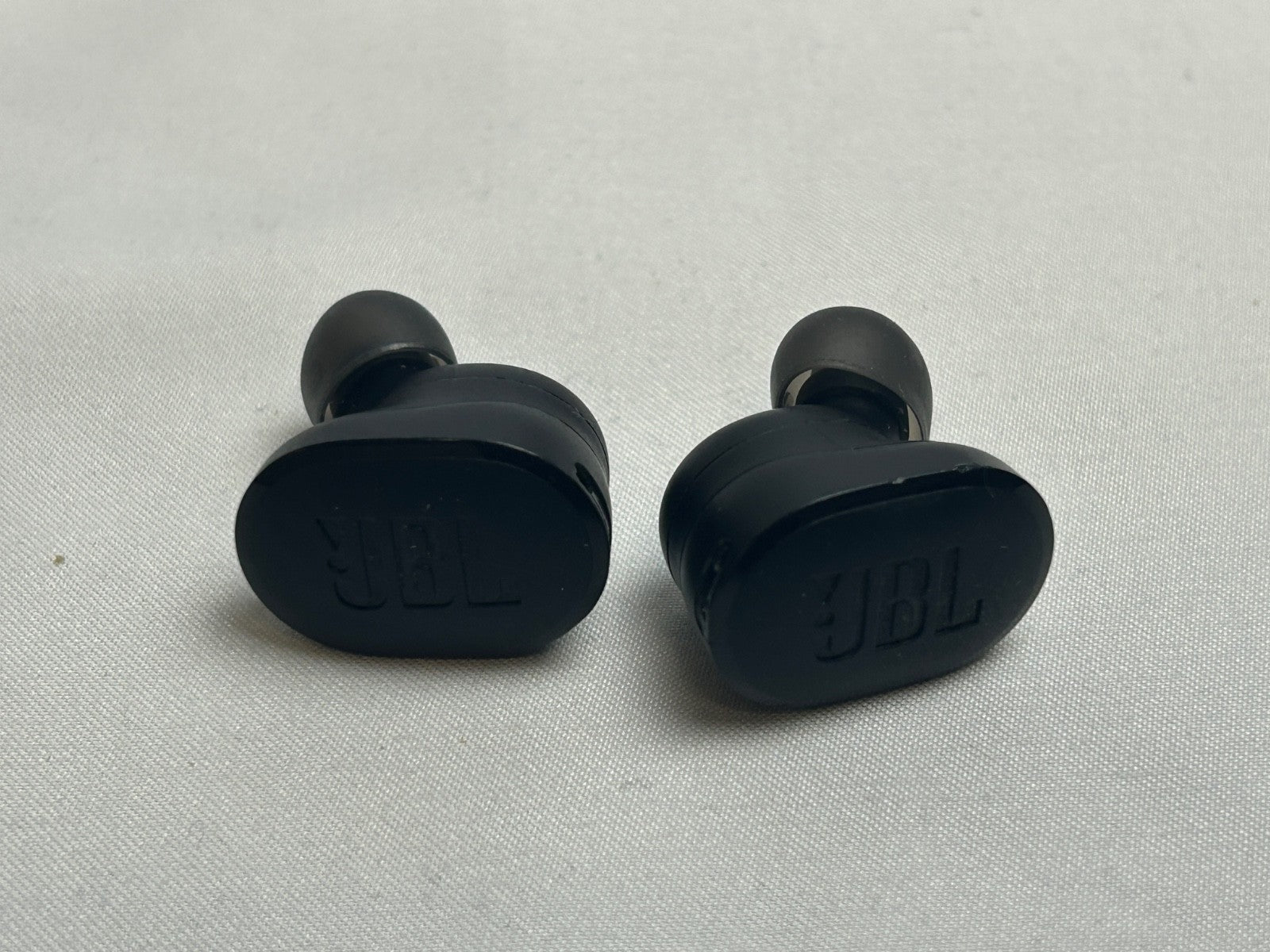 JBL Tune Buds True Wireless Noise Cancelling Earbuds (Black)