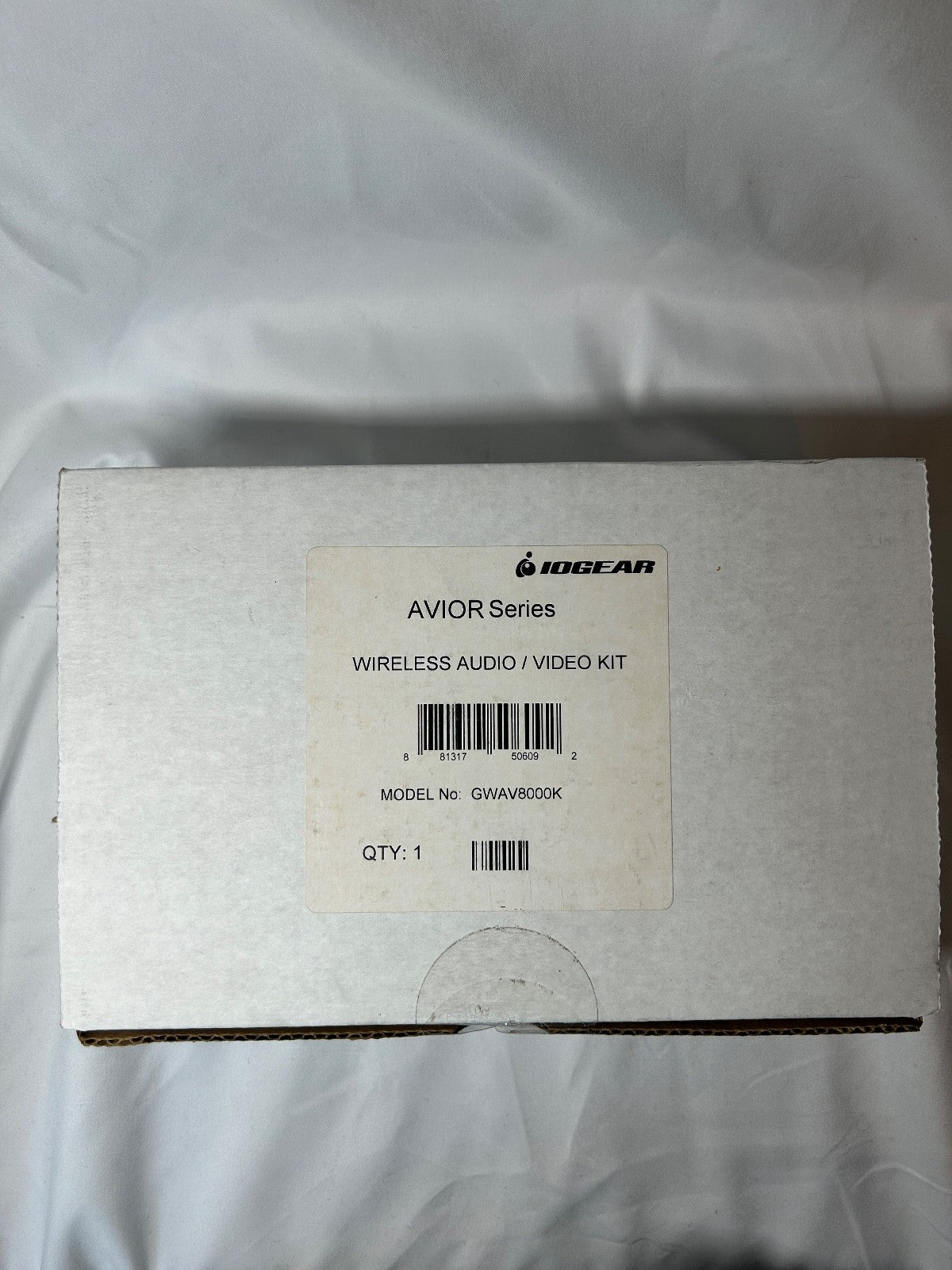 IOGEAR GWAV8000K Wireless Audio Video Kit – VGA, USB & Audio Adapter – Open Box